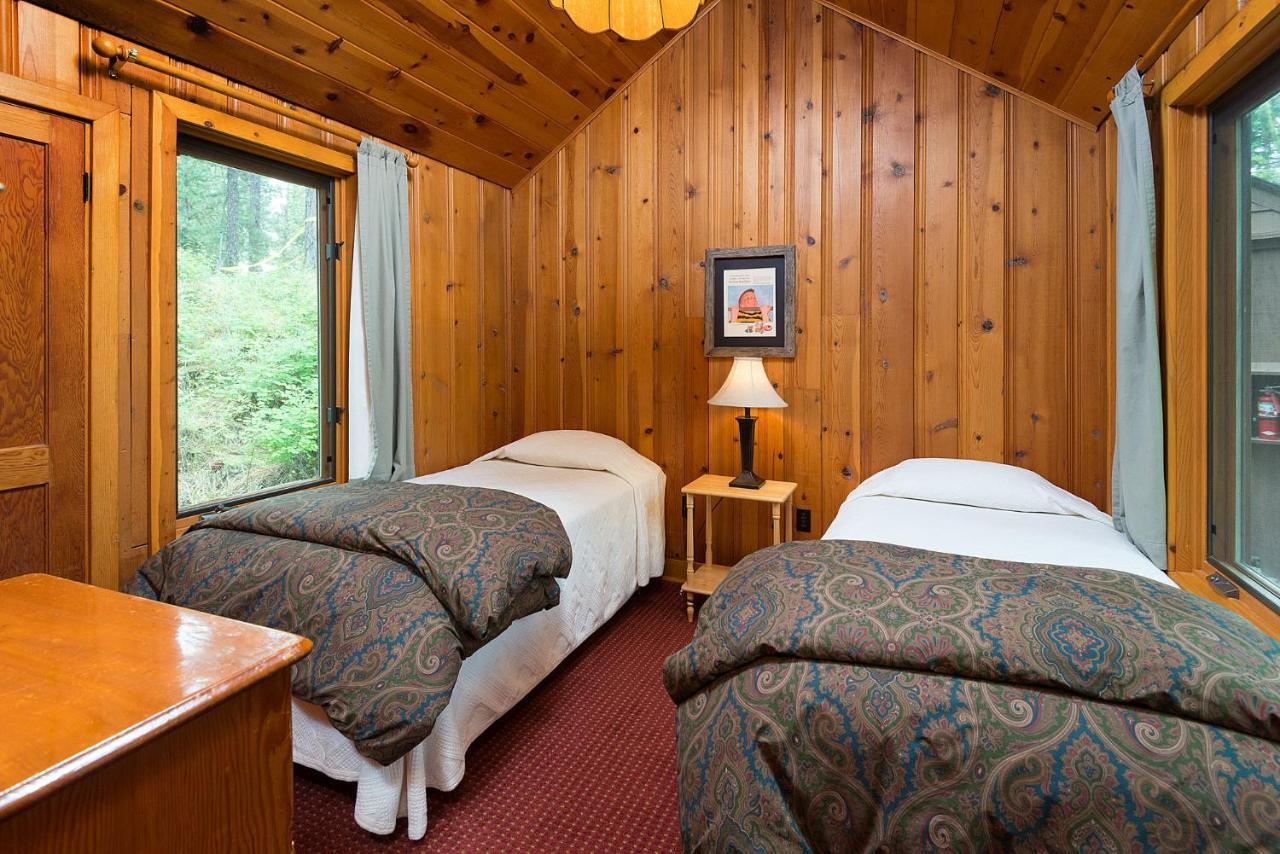 بيند Lake Creek Lodge المظهر الخارجي الصورة